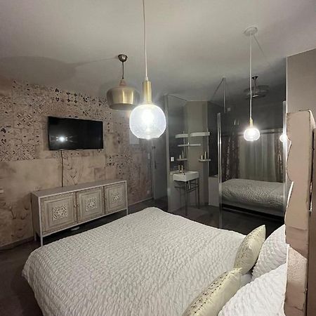 Love Room Mille Et Une Nuits Narbonne Ngoại thất bức ảnh