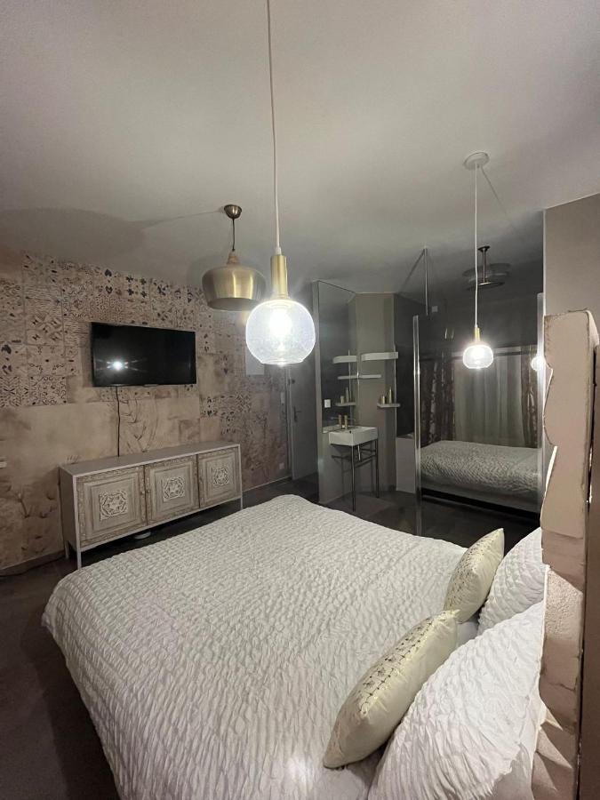 Love Room Mille Et Une Nuits Narbonne Ngoại thất bức ảnh