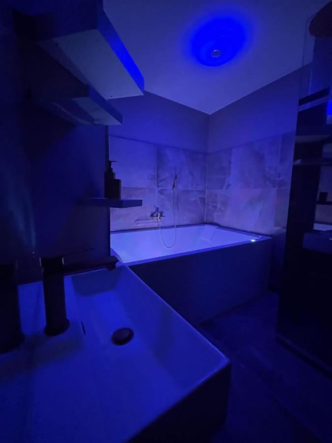 Love Room Mille Et Une Nuits Narbonne Ngoại thất bức ảnh