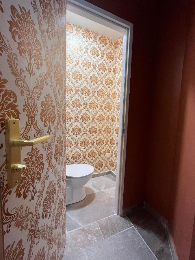 Love Room Mille Et Une Nuits Narbonne Ngoại thất bức ảnh